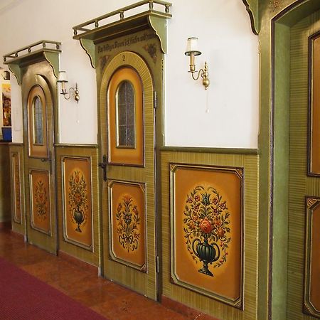 Hotel Schwarzes Roessl Salzburg Exteriör bild