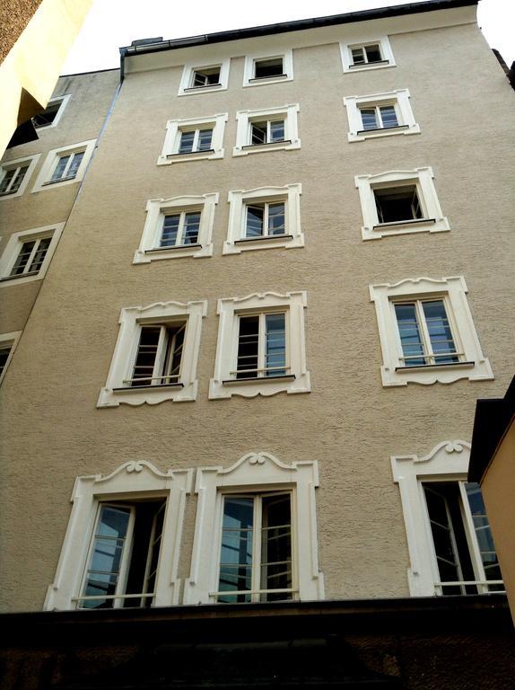 Hotel Schwarzes Roessl Salzburg Exteriör bild